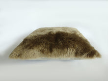 Load image into Gallery viewer, New Zealand Longwool Sheepskin Floor Cushion Square • Butterscotch
